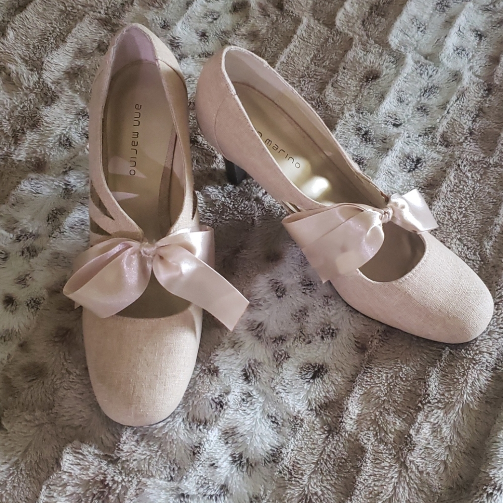 Ann Marino linen heels